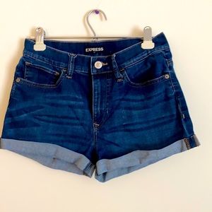Express shorts